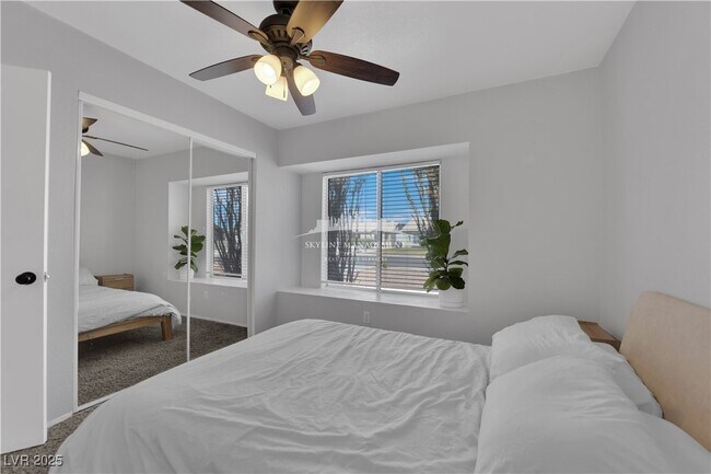 Building Photo - 5037 Sock Hop Way