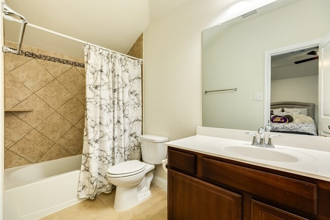 Building Photo - 2329 Vineyard Terrace Ln