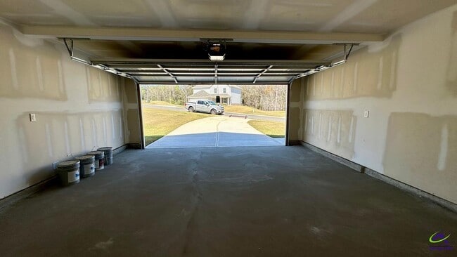 Building Photo - 520 Liberty Hall Dr