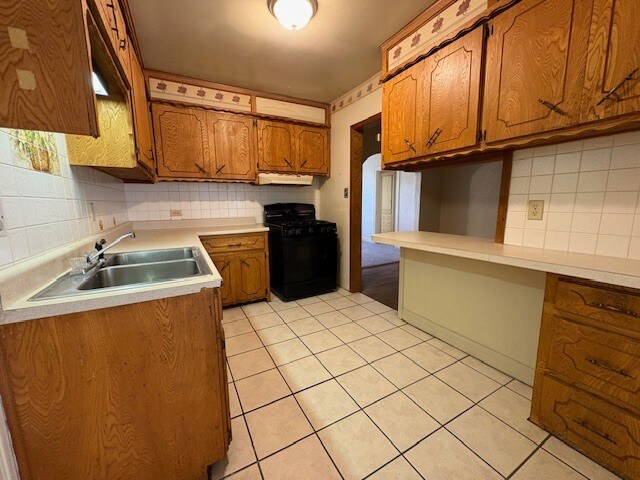 Building Photo - 1116 NW Oak Ave