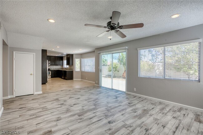 Building Photo - 2358 Belvedere Dr