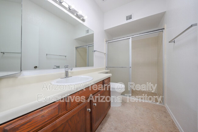 Building Photo - 8178 E Rivenoak Cir