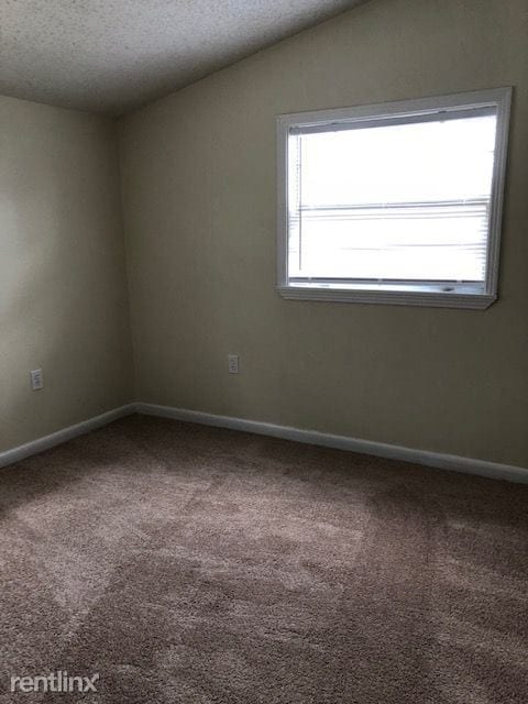 Building Photo - 3 br, 2 bath House - 2320 Demaret Dr
