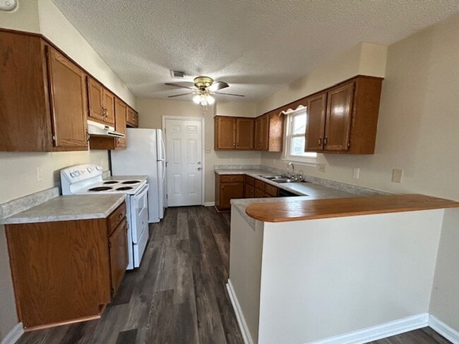 Building Photo - Call Property Manager Tonia Rollins for more information (501)626-9917