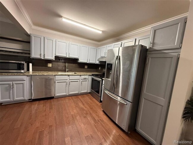 Building Photo - 21141 E Glen Haven Cir