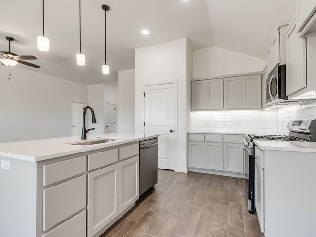 Building Photo - Beautiful New Home!