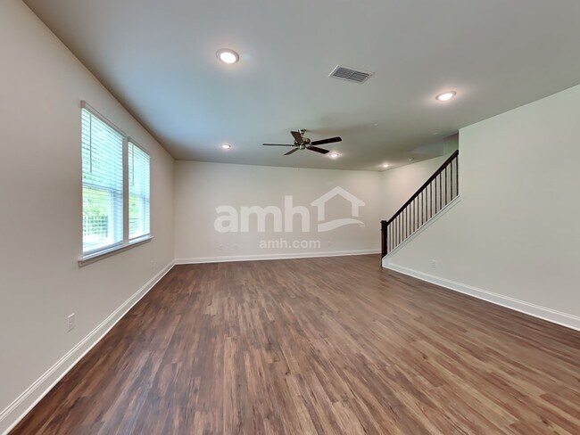 Building Photo - 1234 Soapstone Rd