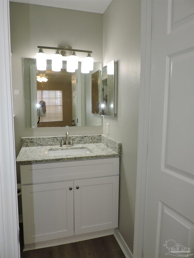 Building Photo - 2322 Shoal Creek Dr