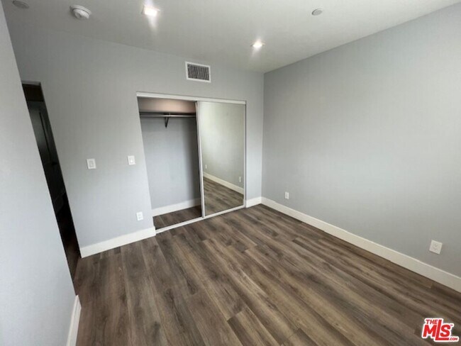 Building Photo - 14759 Friar St