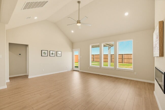 Building Photo - Modern Trophy Signature Home in Northwest ISD