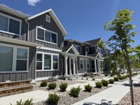 Building Photo - 10026 Dorado Wy