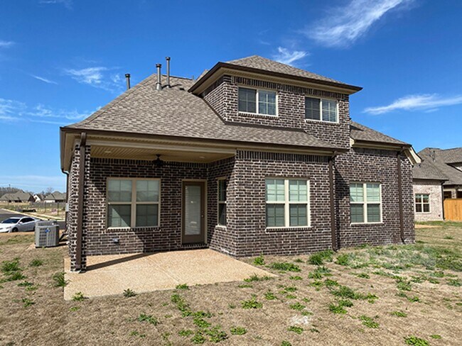 Building Photo - 9691 Jackson Run Ln