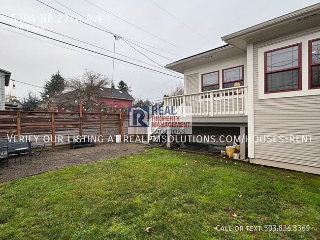 Building Photo - 5304 NE 27th Ave