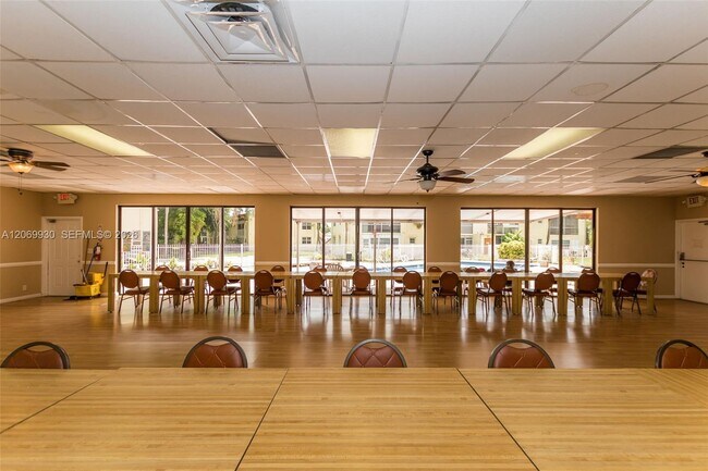 Building Photo - 3777 NW 78th Ave