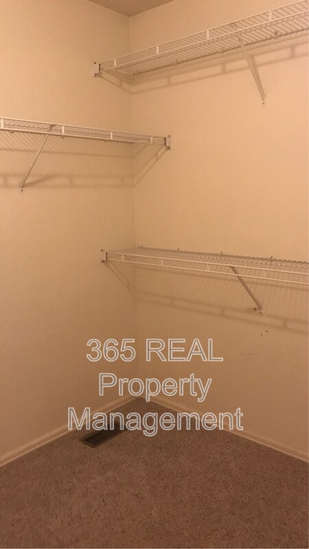 Building Photo - 3026 45th Ave