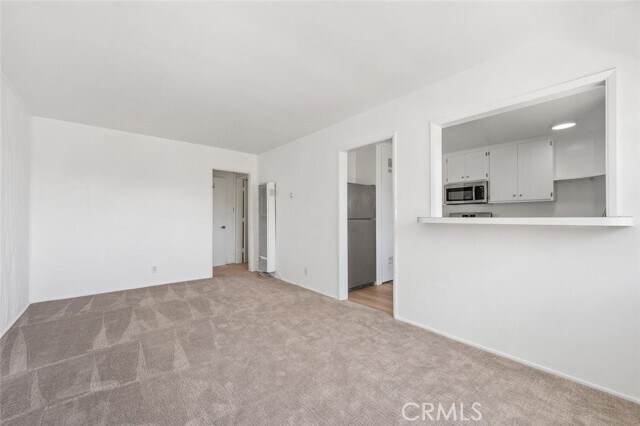 Building Photo - 350 Y Pl