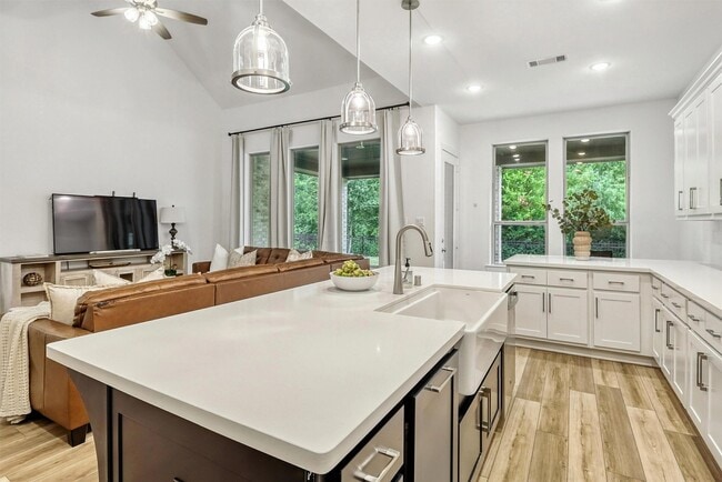 Building Photo - 4614 Sweet Dewberry Ln