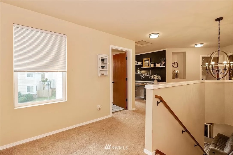 Building Photo - 1309 Koda Cir SE