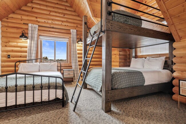 Building Photo - S3925 County Hwy BD