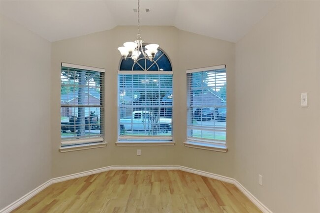 Building Photo - 3344 Zubin Ln