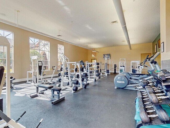 Building Photo - 5578 Metrowest Blvd