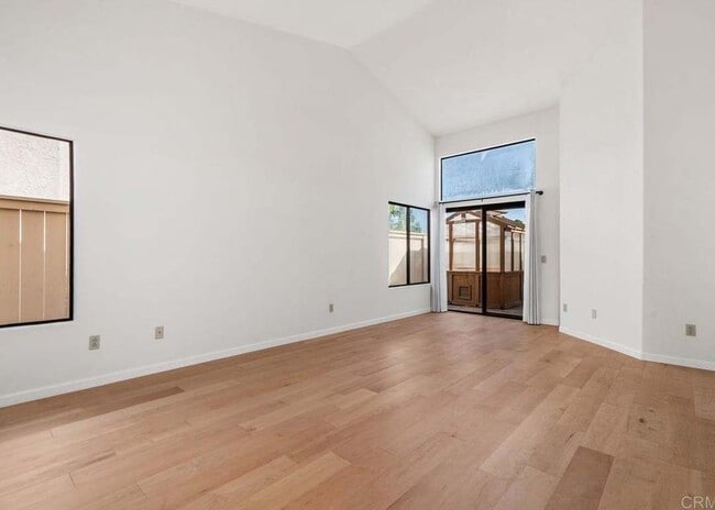 Building Photo - 15187 Avenida Rorras