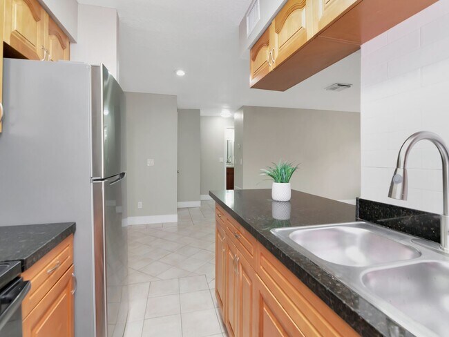 Building Photo - Ground Floor 2 Bedroom 2 Bath - Gated Comm...