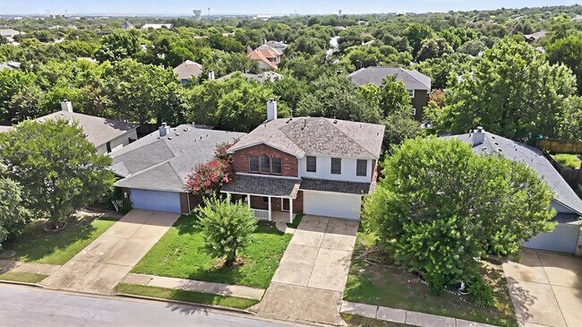Building Photo - 1806 Carriage Hills Trail