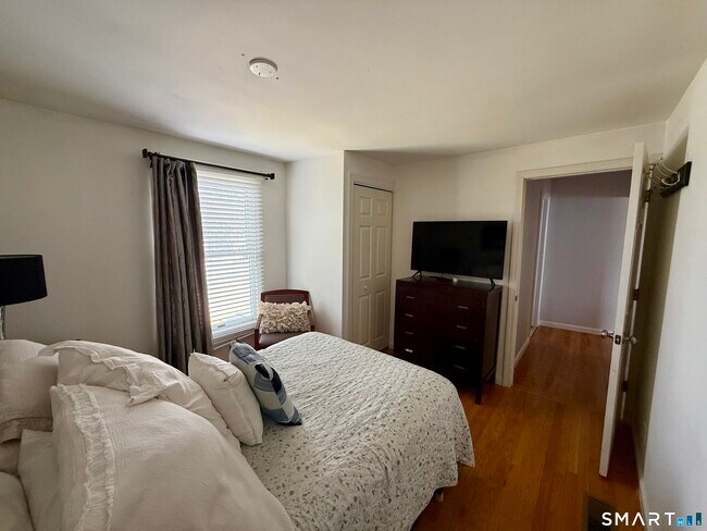 Building Photo - 65 Terrace Ave