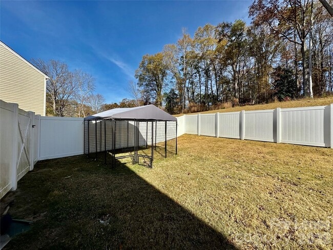 Building Photo - 1210 Leno Ln