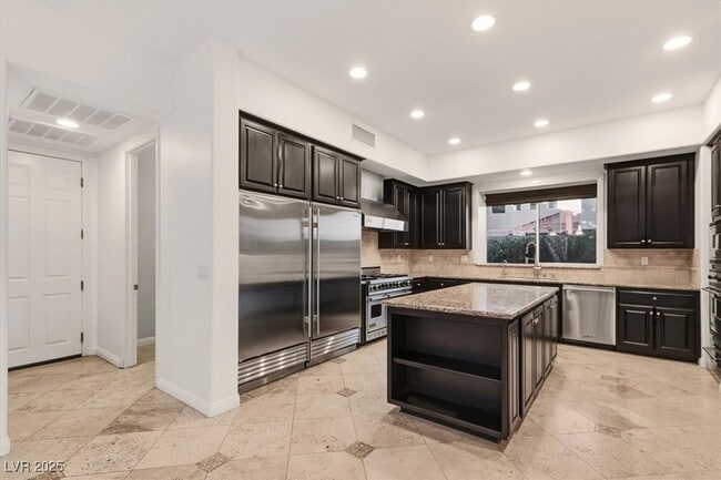 Building Photo - 12056 Royal Dolnoch Ct