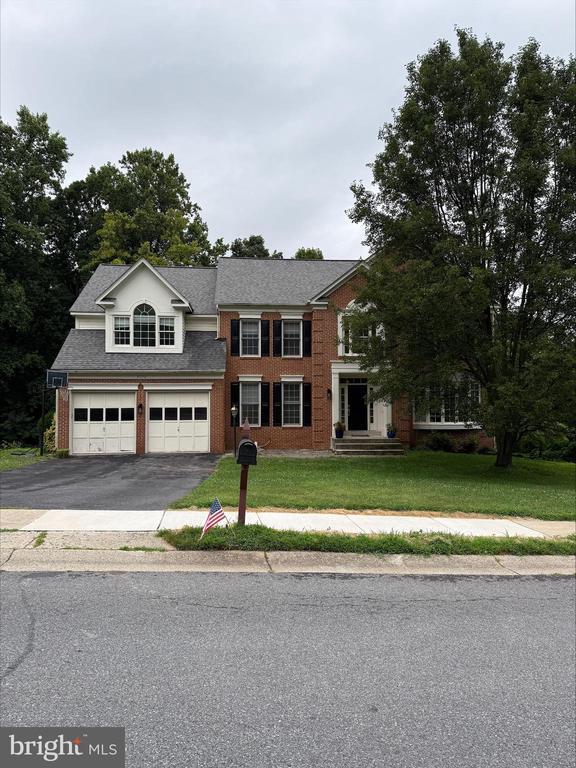 Primary Photo - 3220 Winmoor Dr