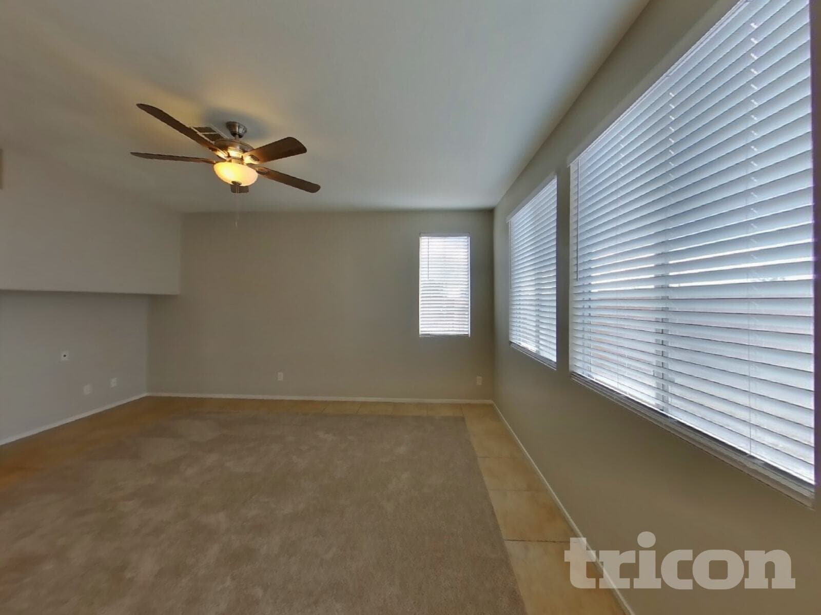 Building Photo - 2907 Extravagant Ave