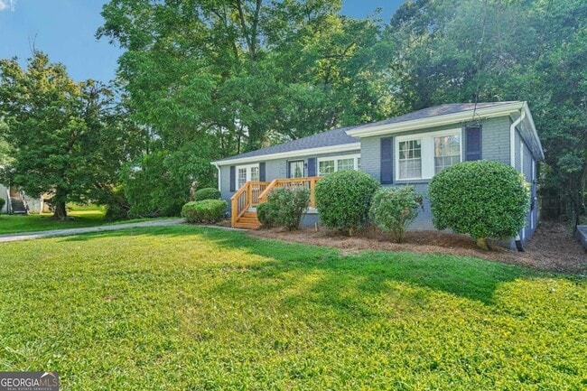 Building Photo - 125 Chappell Rd SW