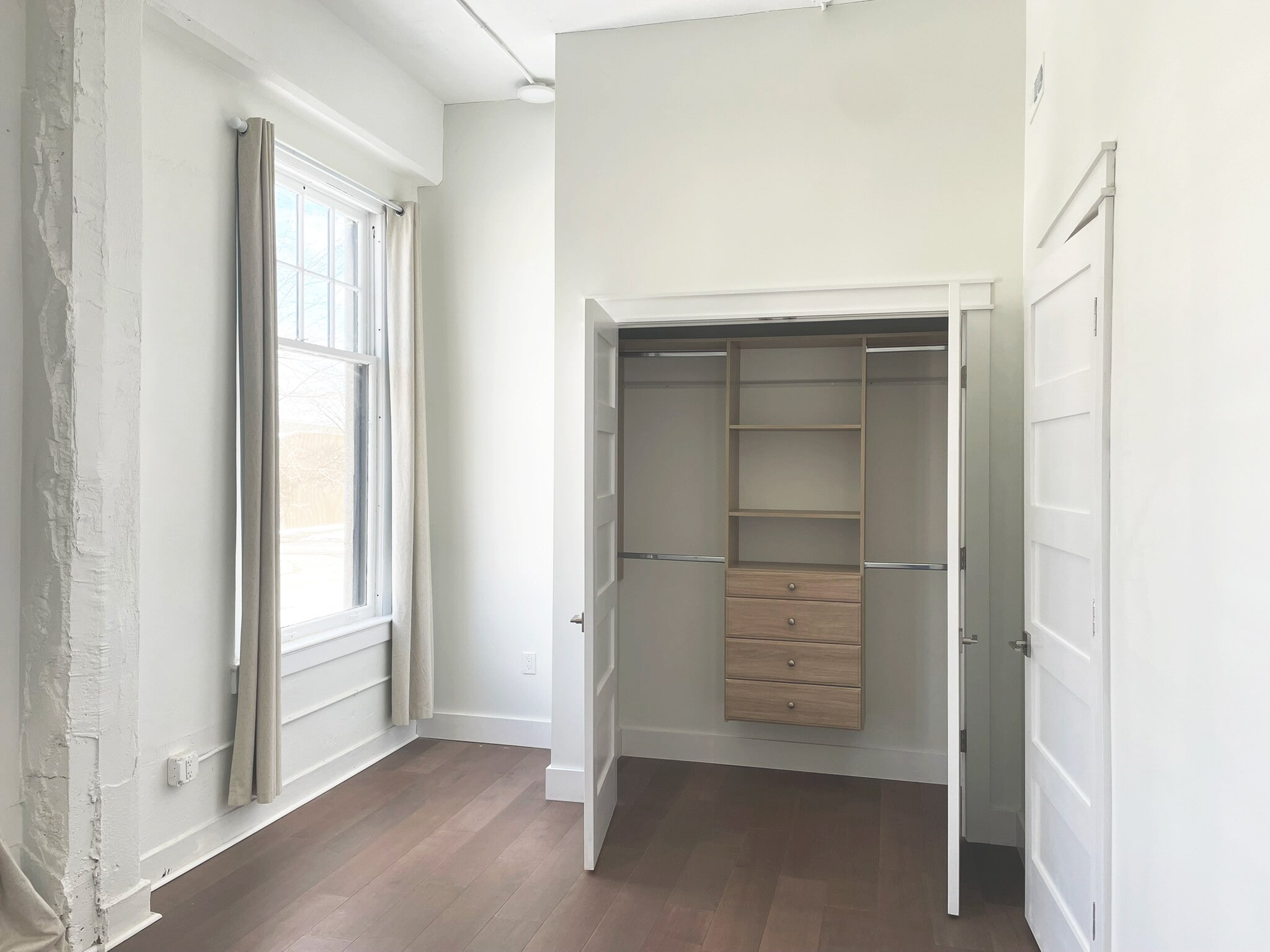 Master Bedroom - 117 W Water St