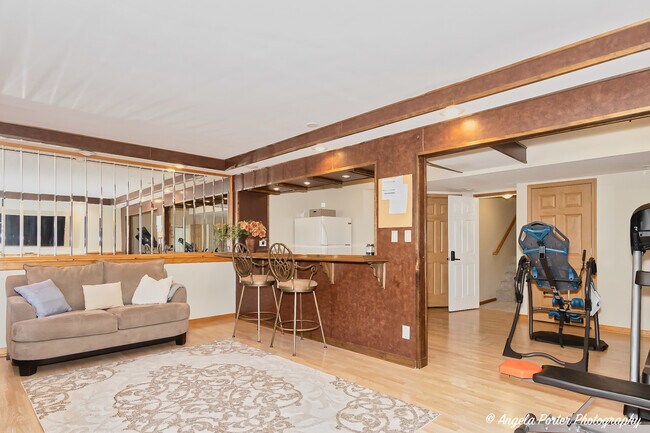 Building Photo - 5850 Fieldstone Trail