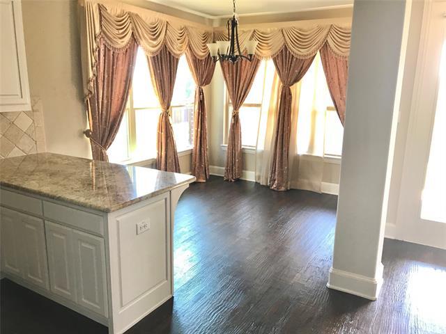 Building Photo - 408 Paluxy Dr