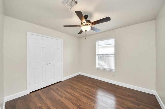 Building Photo - 18910 Bonners Park Cir