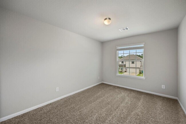 Building Photo - 2256 Raider Dr