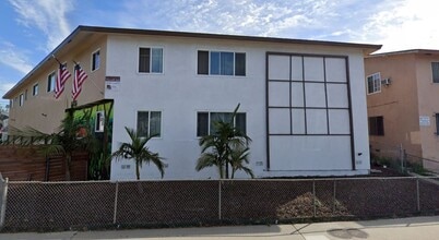 Building Photo - 626 Kew