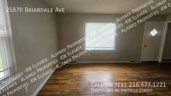 Building Photo - 25870 Briardale Ave