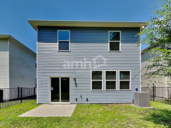 Building Photo - 8649 Highfield Ave