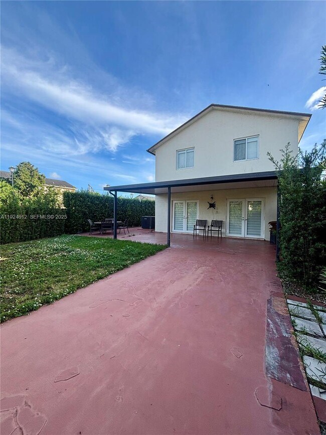 Building Photo - 13765 SW 160th Terrace