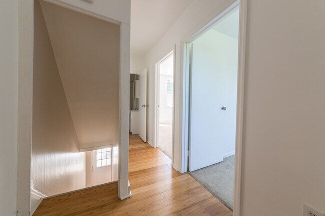 Building Photo - 1929 Arlington Ave