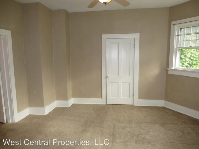 Building Photo - 710 W Packard Ave