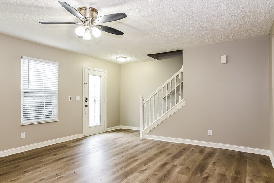 Building Photo - 433 Furman St