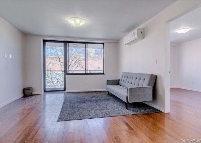 Building Photo - 136-46 41st Ave