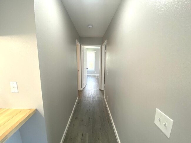 Building Photo - 68-3831 Lua Kula St. H206