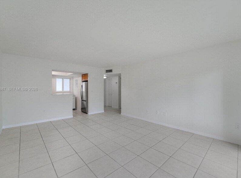 Building Photo - 7737 SW 88th St