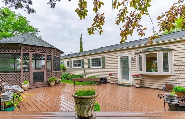 Building Photo - Ranch Home for Rent — $2,650/Month | $2,650 Security Deposit